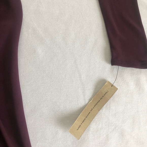 Reformation Long Sleeve Plunging Neckline Sz XS Faux Wrap Dress In Aubergine - Picture 4 of 16